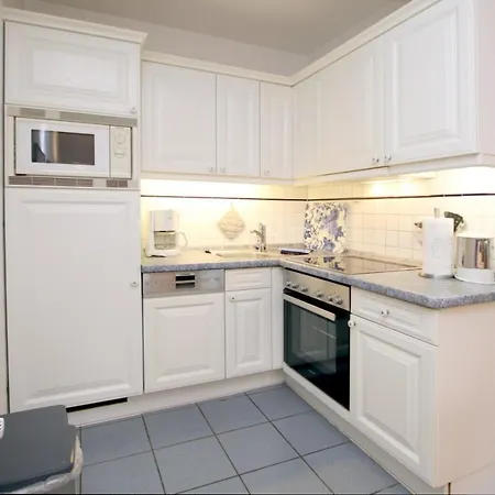 Gmelinstra_e 23_ Whg_ 6 Apartament